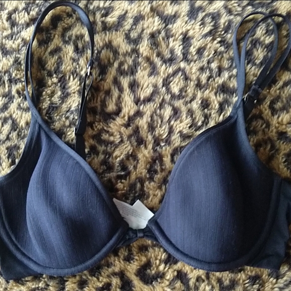 OnGossamer 30D Beautifully Basic Shadow Stripe Demi Bra in Black - Picture 2 of 7